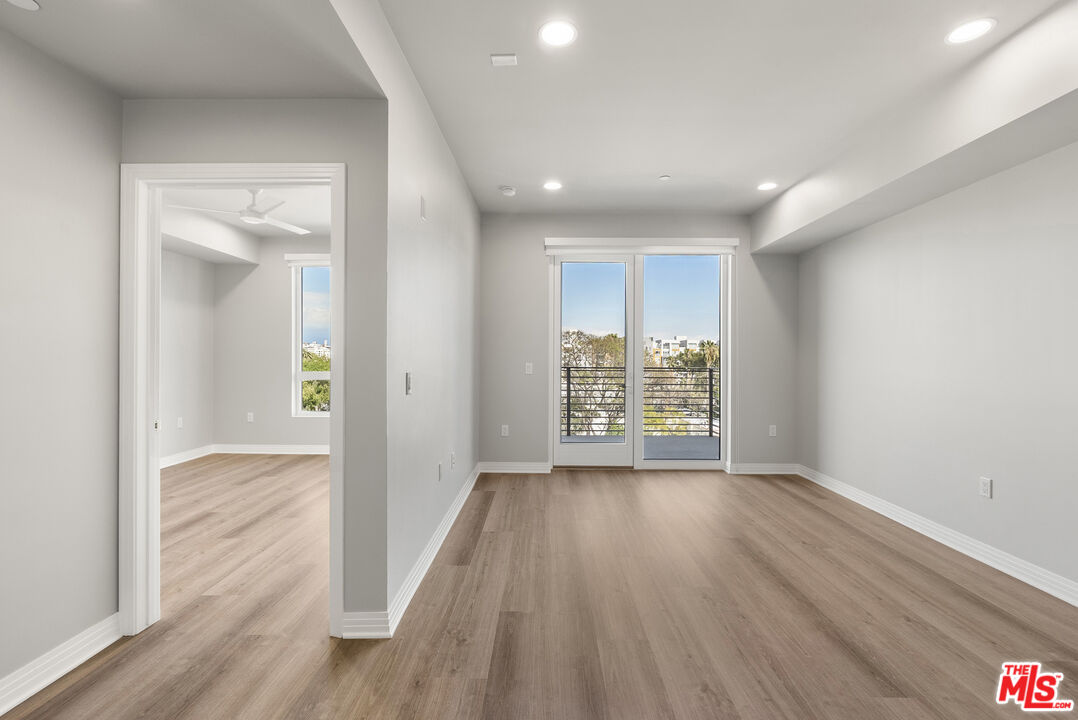 7428 Santa Monica Blvd Unit: 308