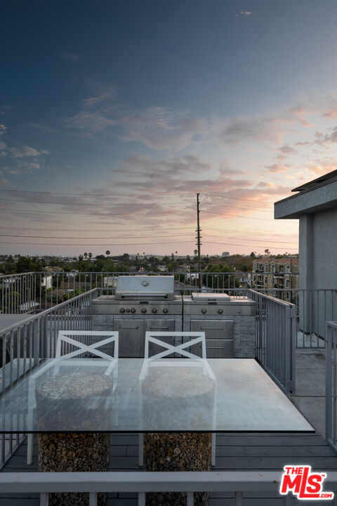 11979 Walnut Ln Unit: 1
