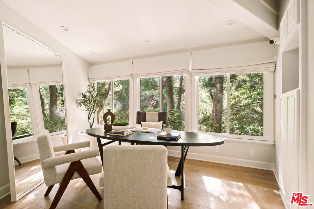 251 N Layton Dr