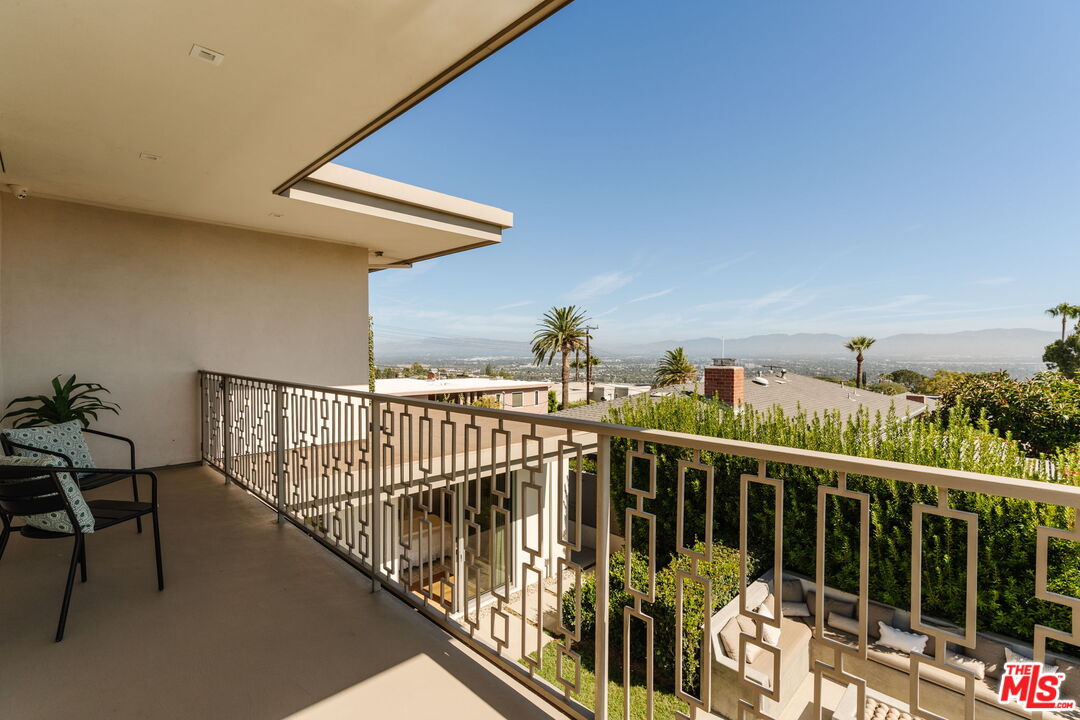 3642 Beverly Ridge Dr