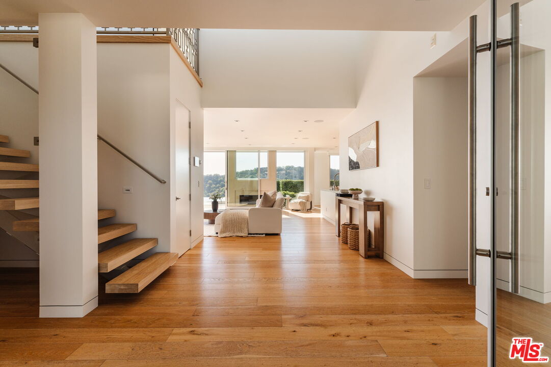 3642 Beverly Ridge Dr