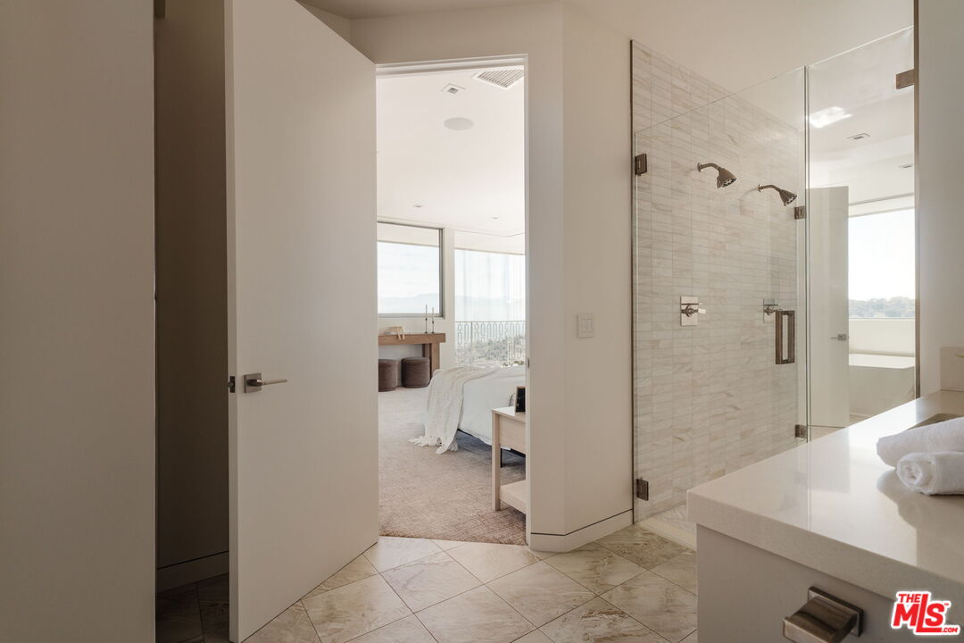 3642 Beverly Ridge Dr