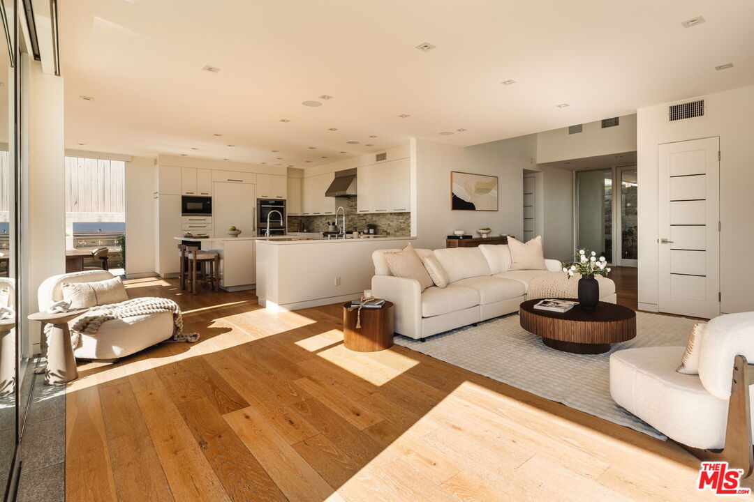 3642 Beverly Ridge Dr