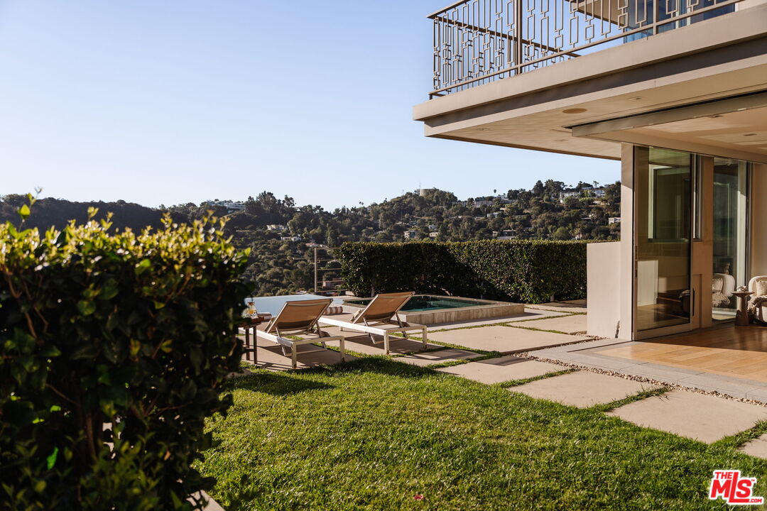 3642 Beverly Ridge Dr