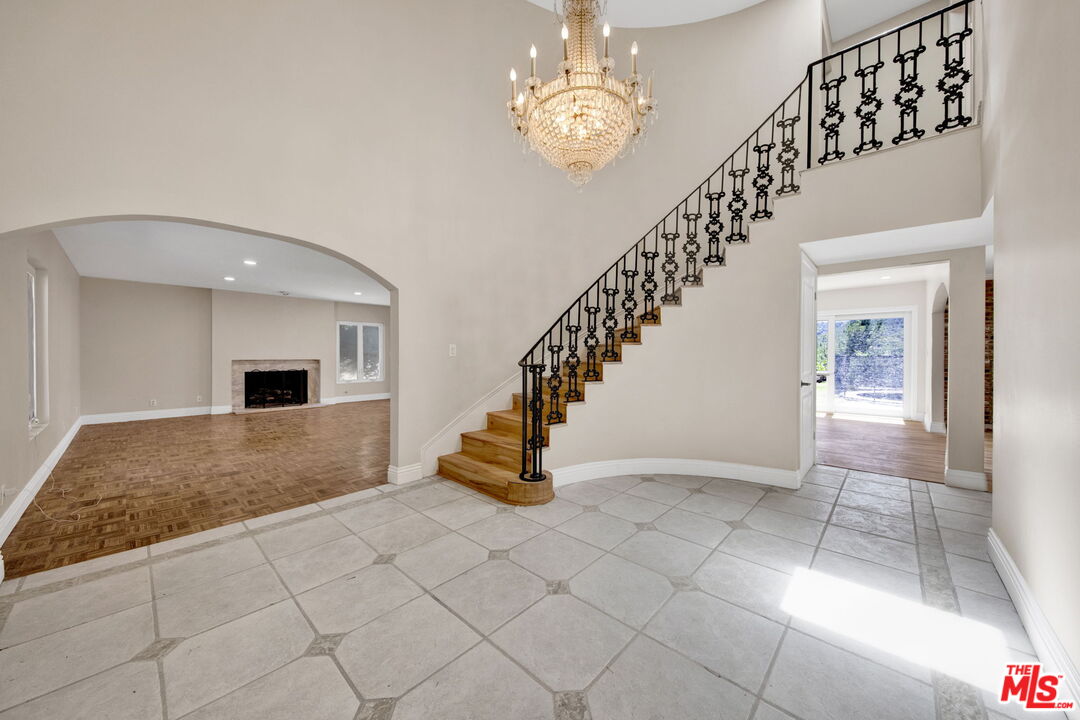 16608 Park Lane Cir