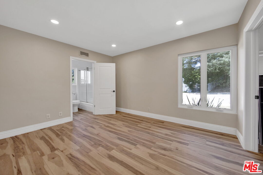 16608 Park Lane Cir