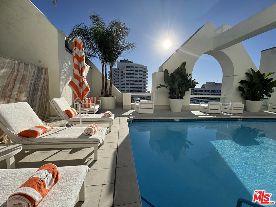 10520 Wilshire Blvd Unit: 701
