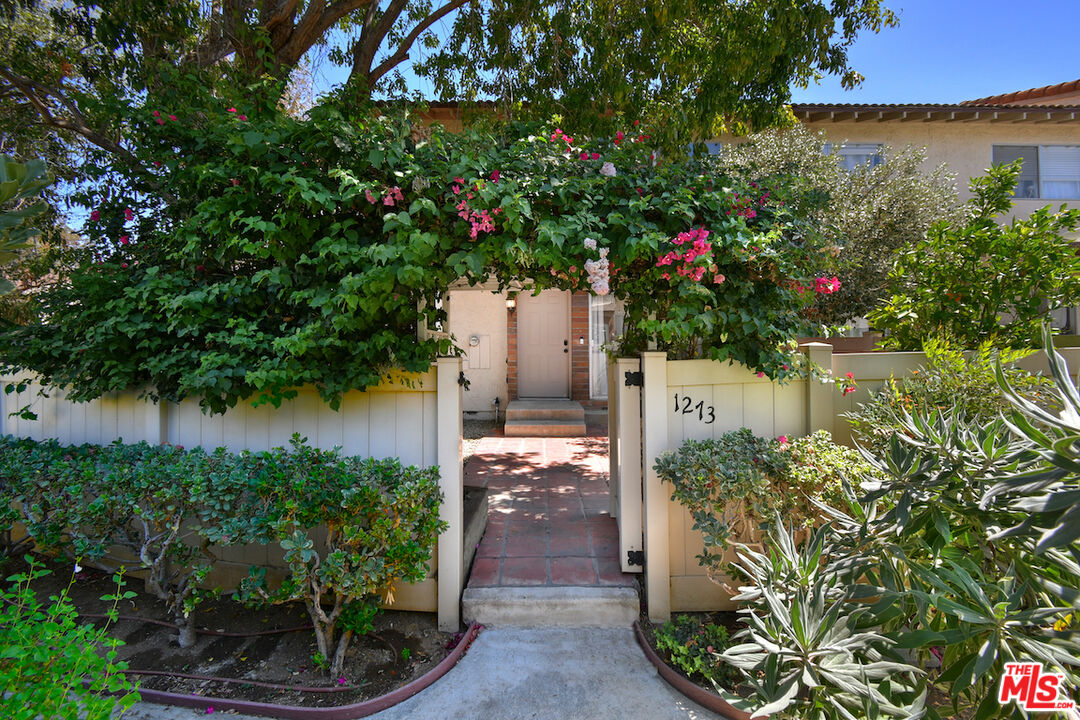 1273 Alessandro Dr