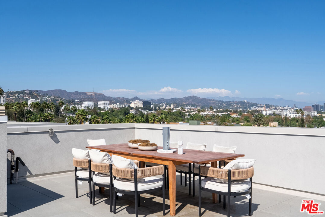 7428 Santa Monica Blvd Unit: PH 505