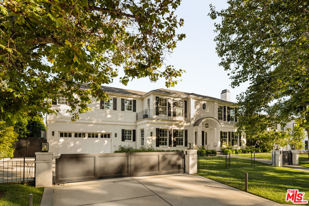 1232 Corsica Dr