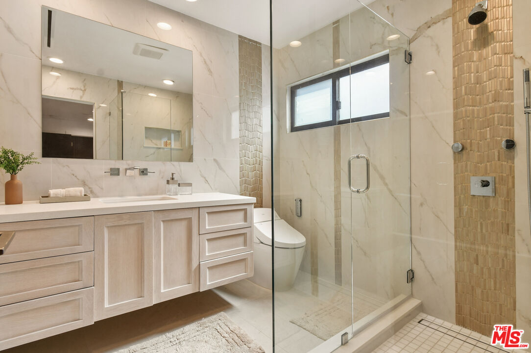 4423 Bergamo Dr