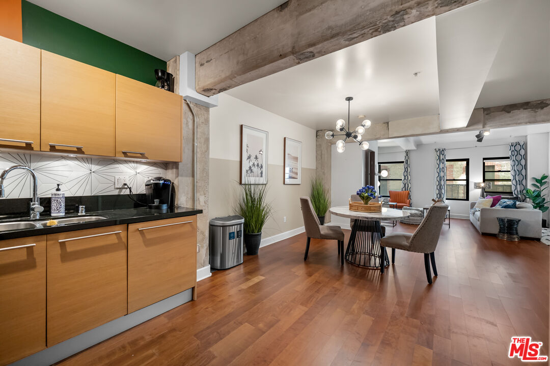 416 S Spring St Unit: 610