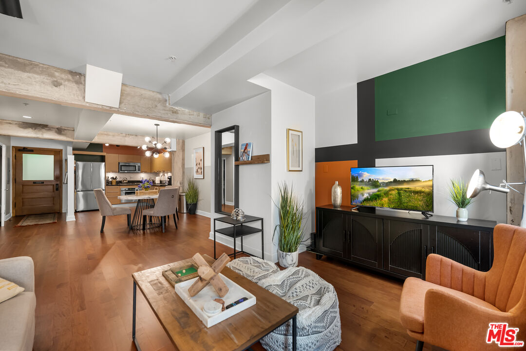 416 S Spring St Unit: 610