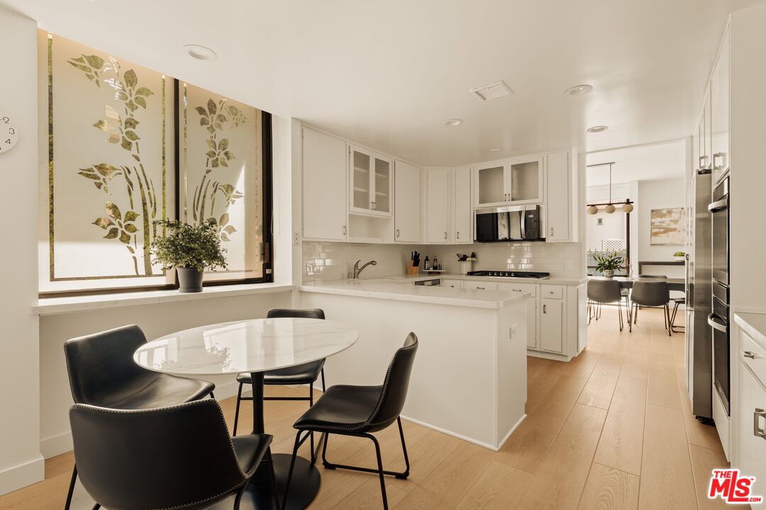 211 S Spalding Dr Unit: 107S