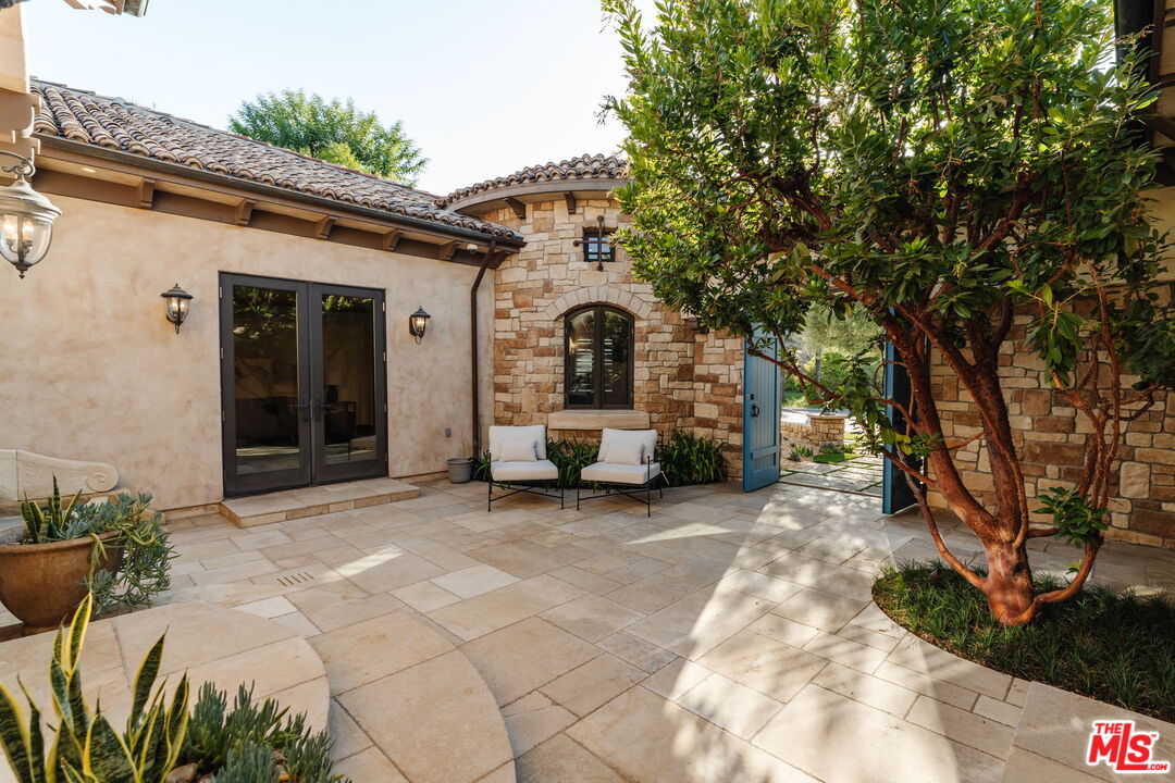 24903 Palmilla Dr
