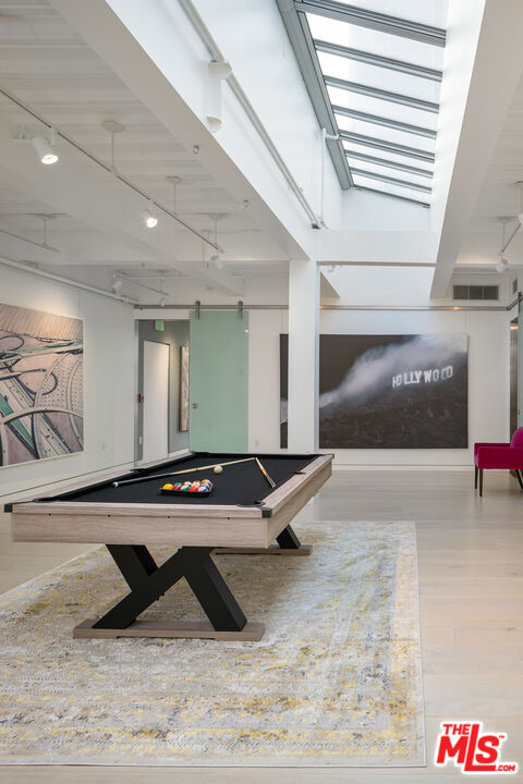 353 S Broadway St Unit: Penthouse