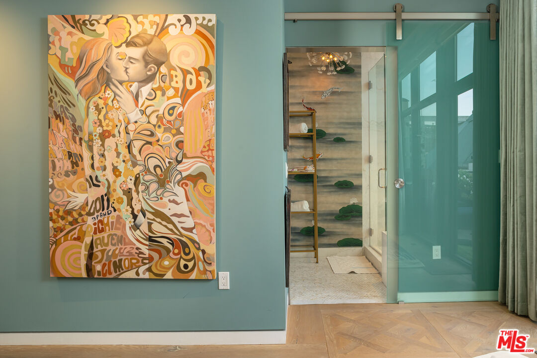 353 S Broadway St Unit: Penthouse