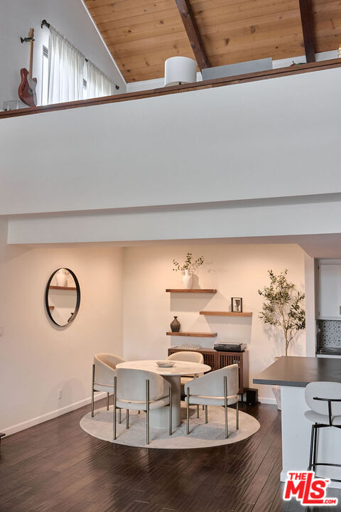 11706 Montana Ave Unit: 309