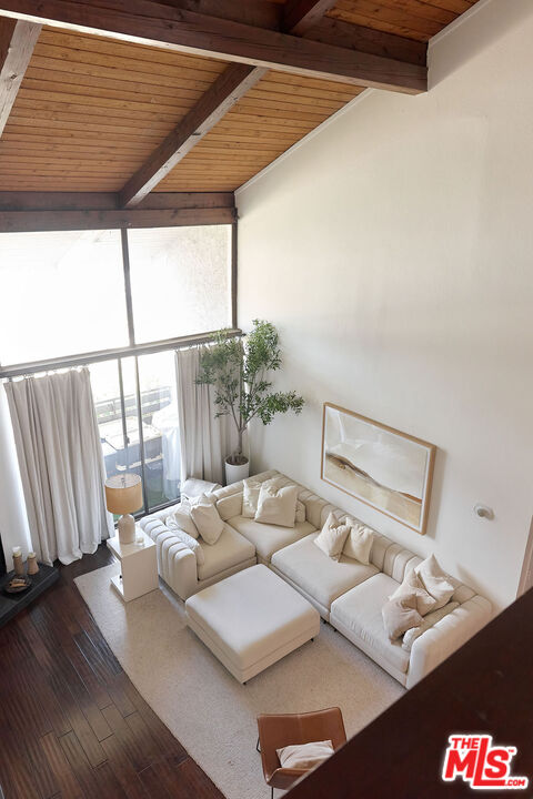 11706 Montana Ave Unit: 309