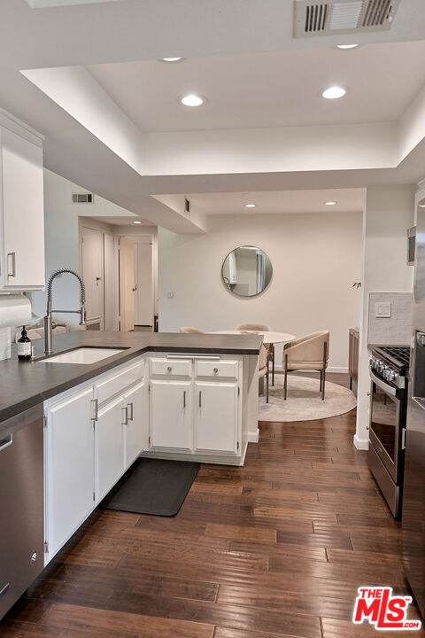 11706 Montana Ave Unit: 309