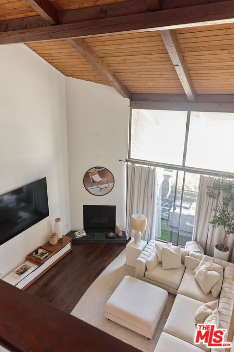 11706 Montana Ave Unit: 309