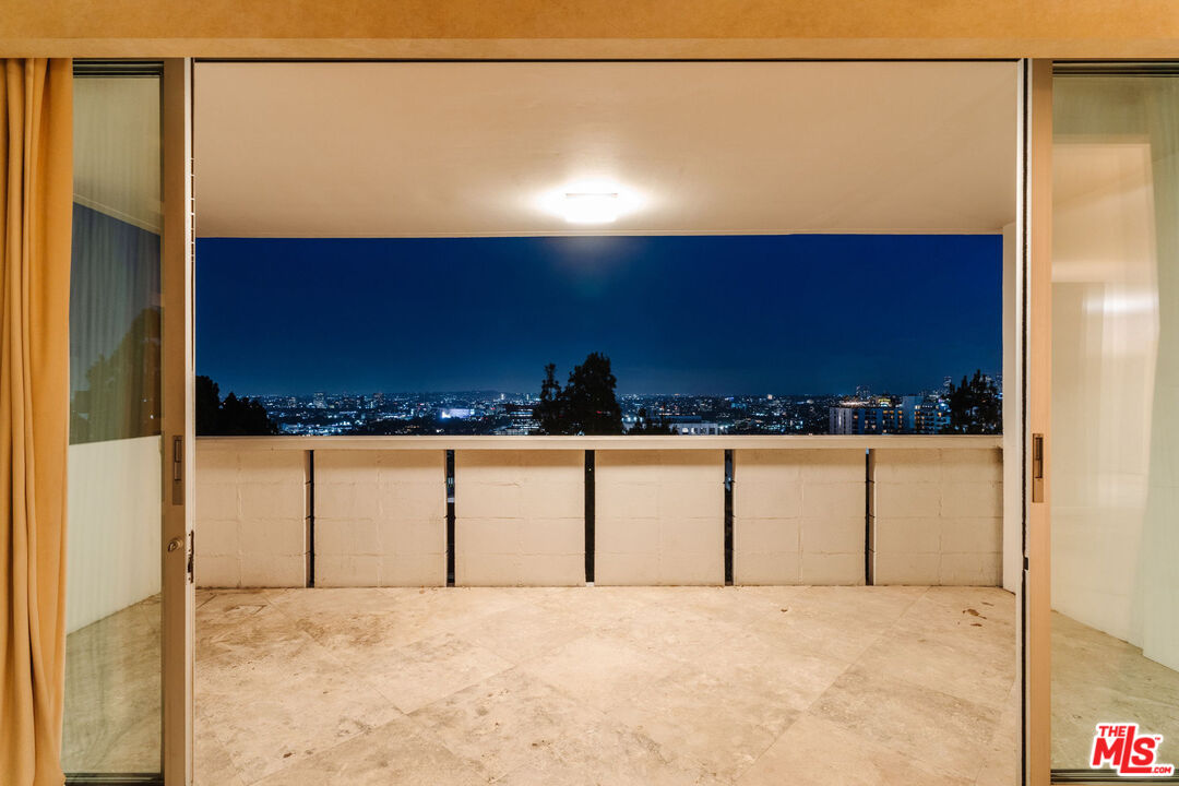 8787 Shoreham Dr Unit: 407