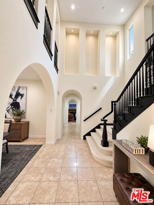 26835 Mont Calabasas Dr