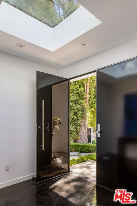 1311 N Beverly Dr