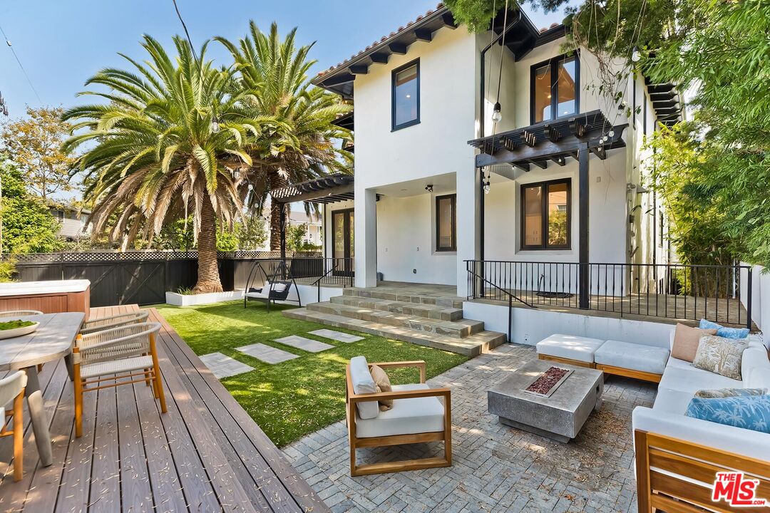 2890 Forrester Dr