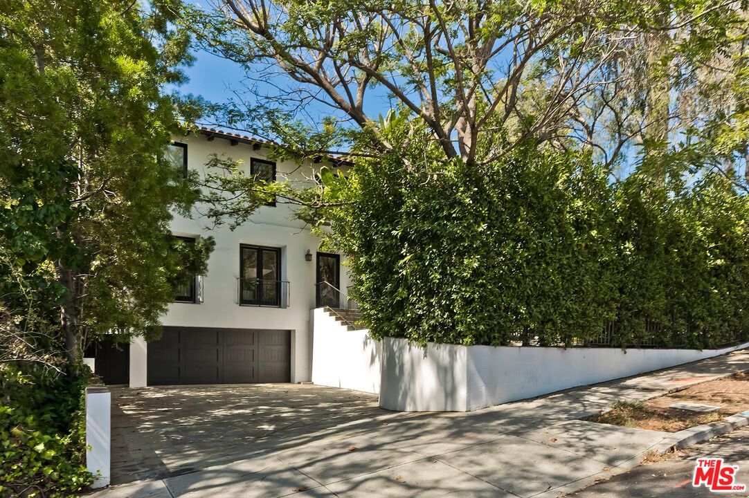 2890 Forrester Dr
