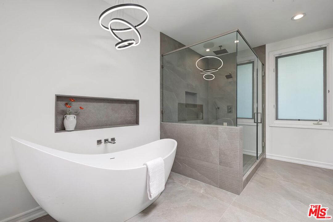 2890 Forrester Dr
