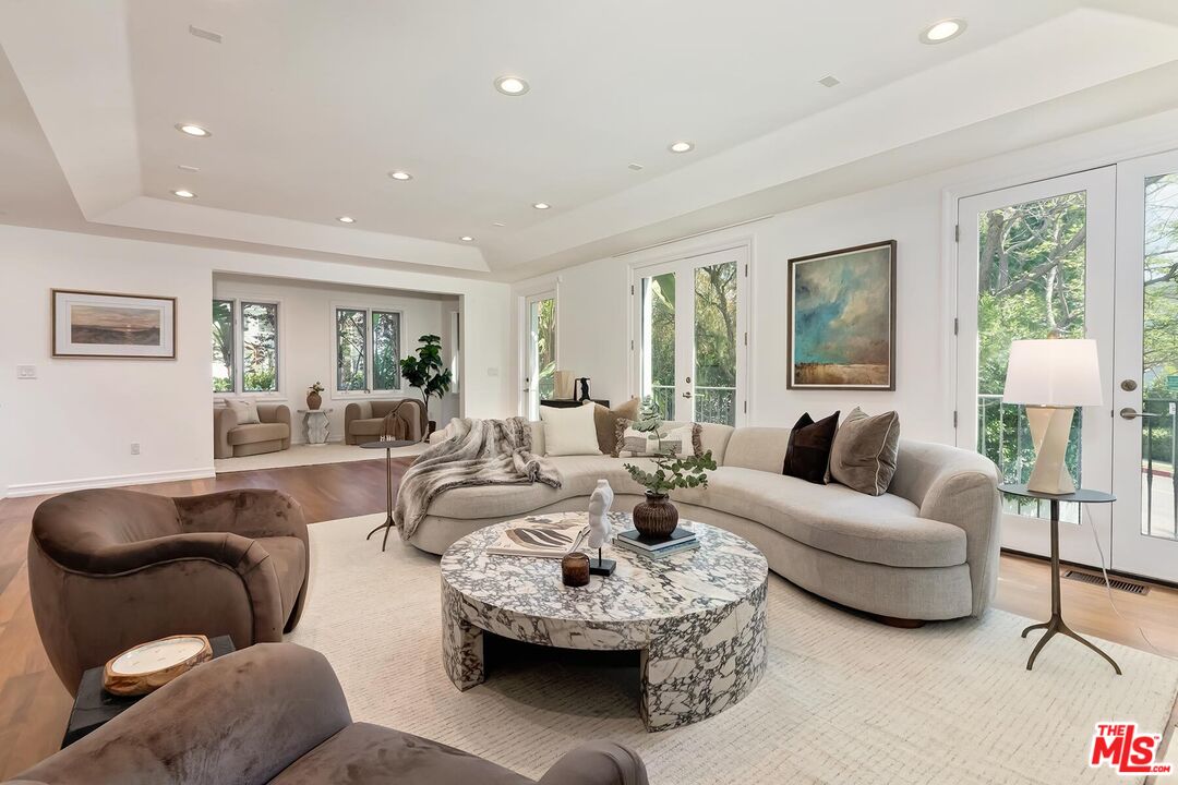 2890 Forrester Dr