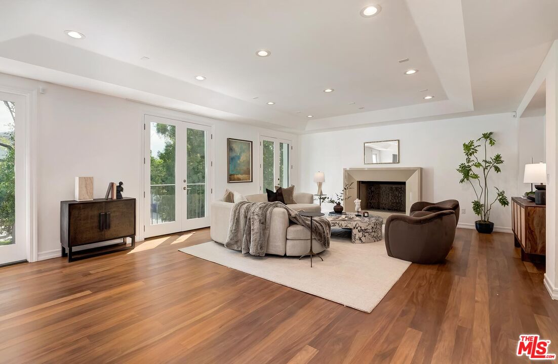 2890 Forrester Dr