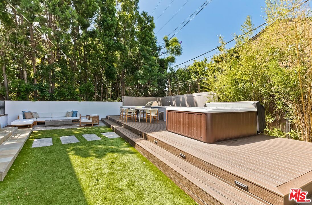 2890 Forrester Dr
