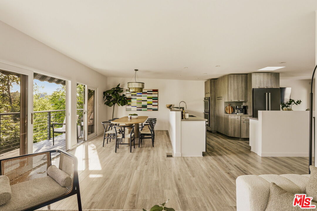 2753 La Cuesta Dr