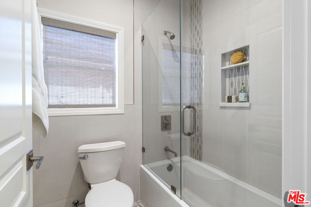 1476 Paseo De Oro