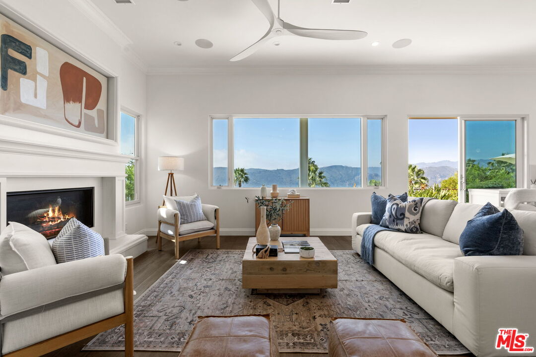 1476 Paseo De Oro