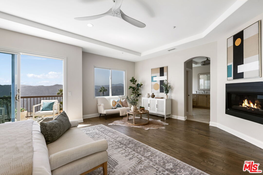 1476 Paseo De Oro