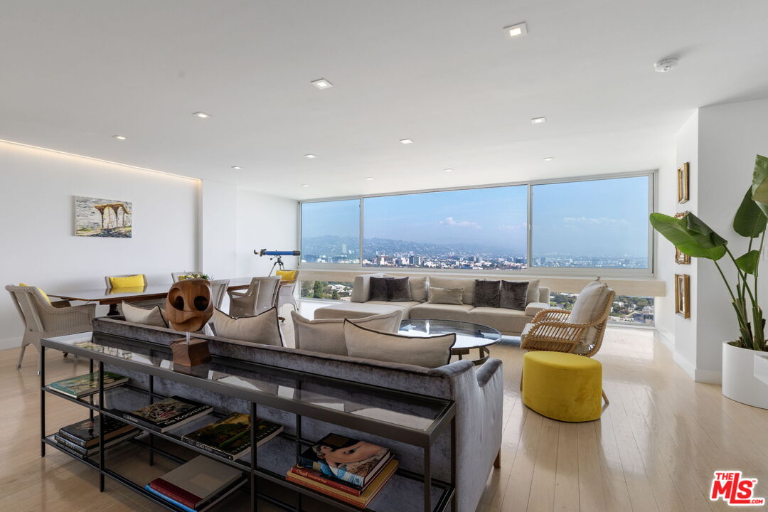 2222 Avenue Of The Stars Unit: 1505