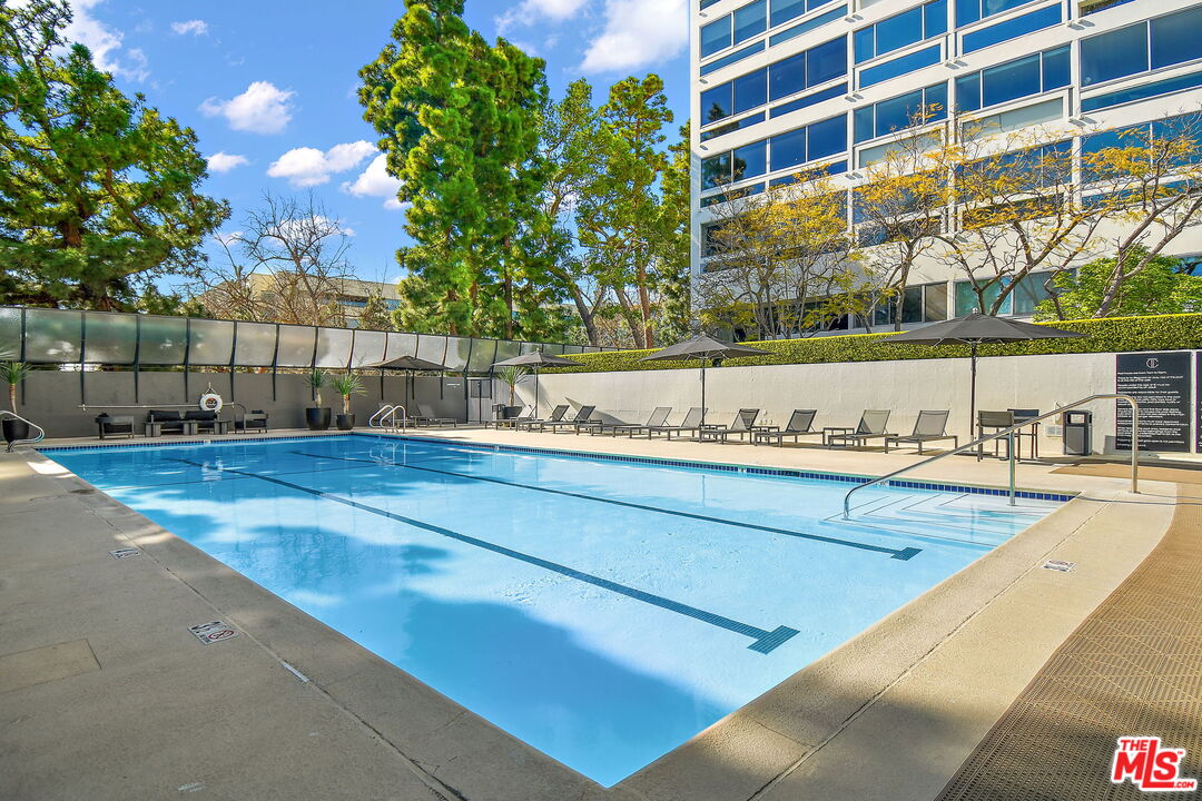 2222 Avenue Of The Stars Unit: 1505