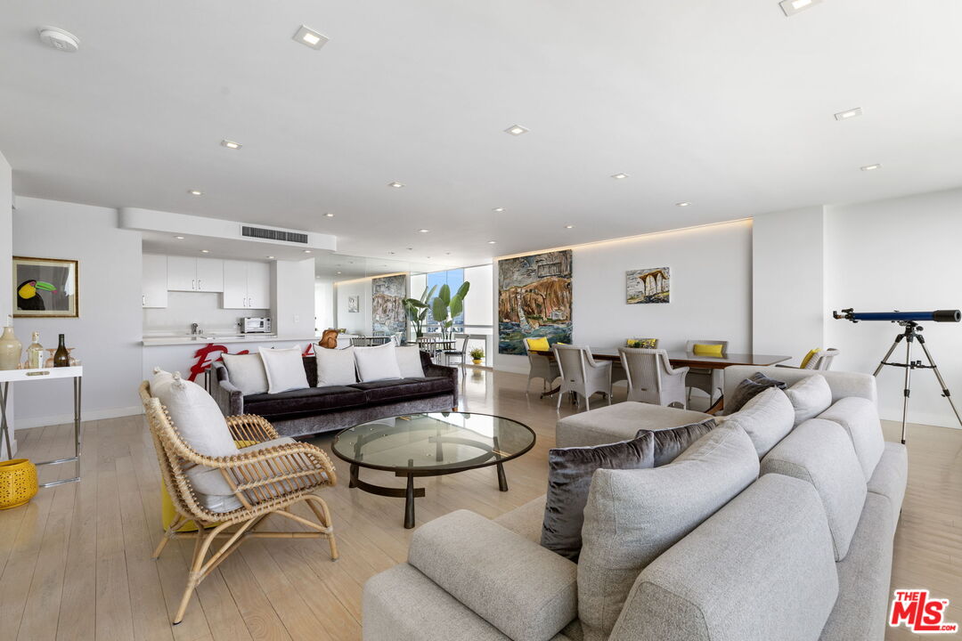 2222 Avenue Of The Stars Unit: 1505