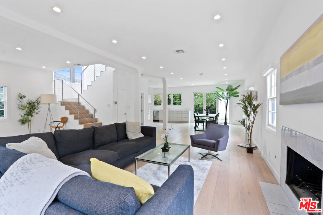722 Kensington Rd