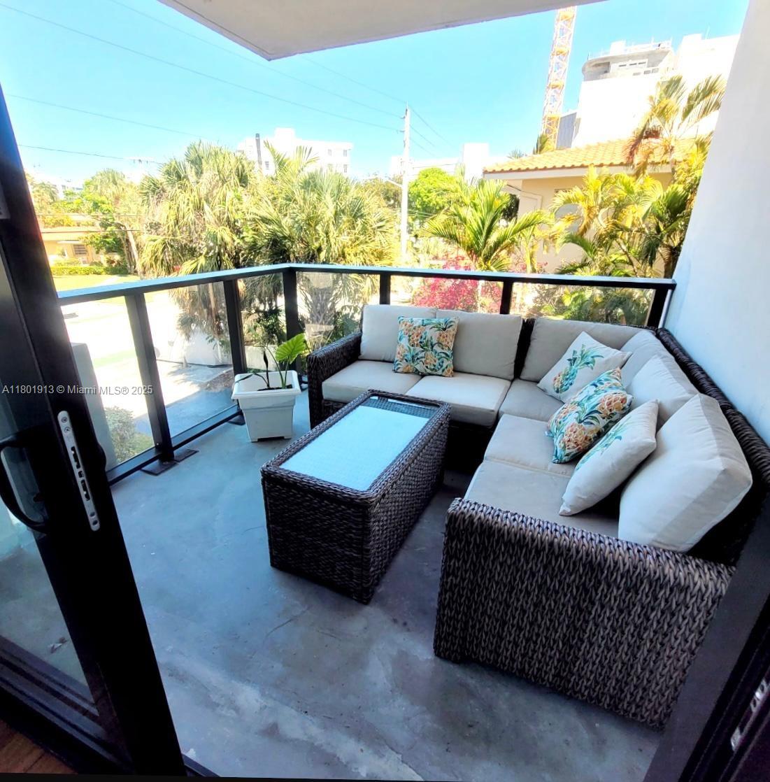 9180 W Bay Harbor Dr # 2C