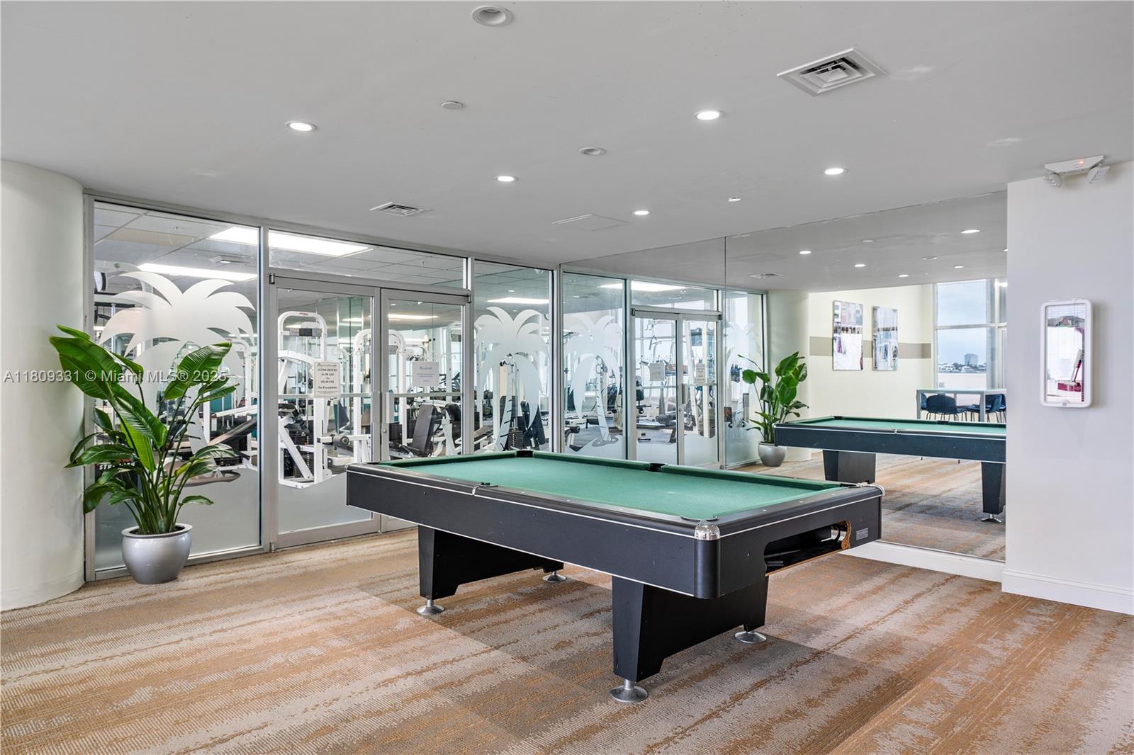 10350 W Bay Harbor Dr # 9D