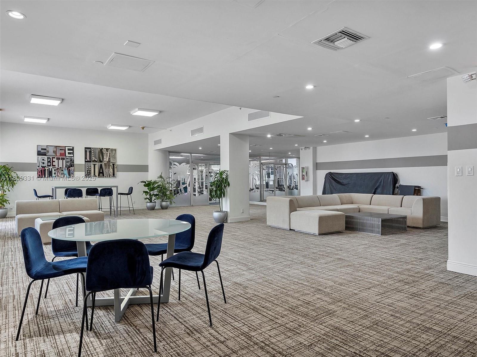 10350 W Bay Harbor Dr # 9D