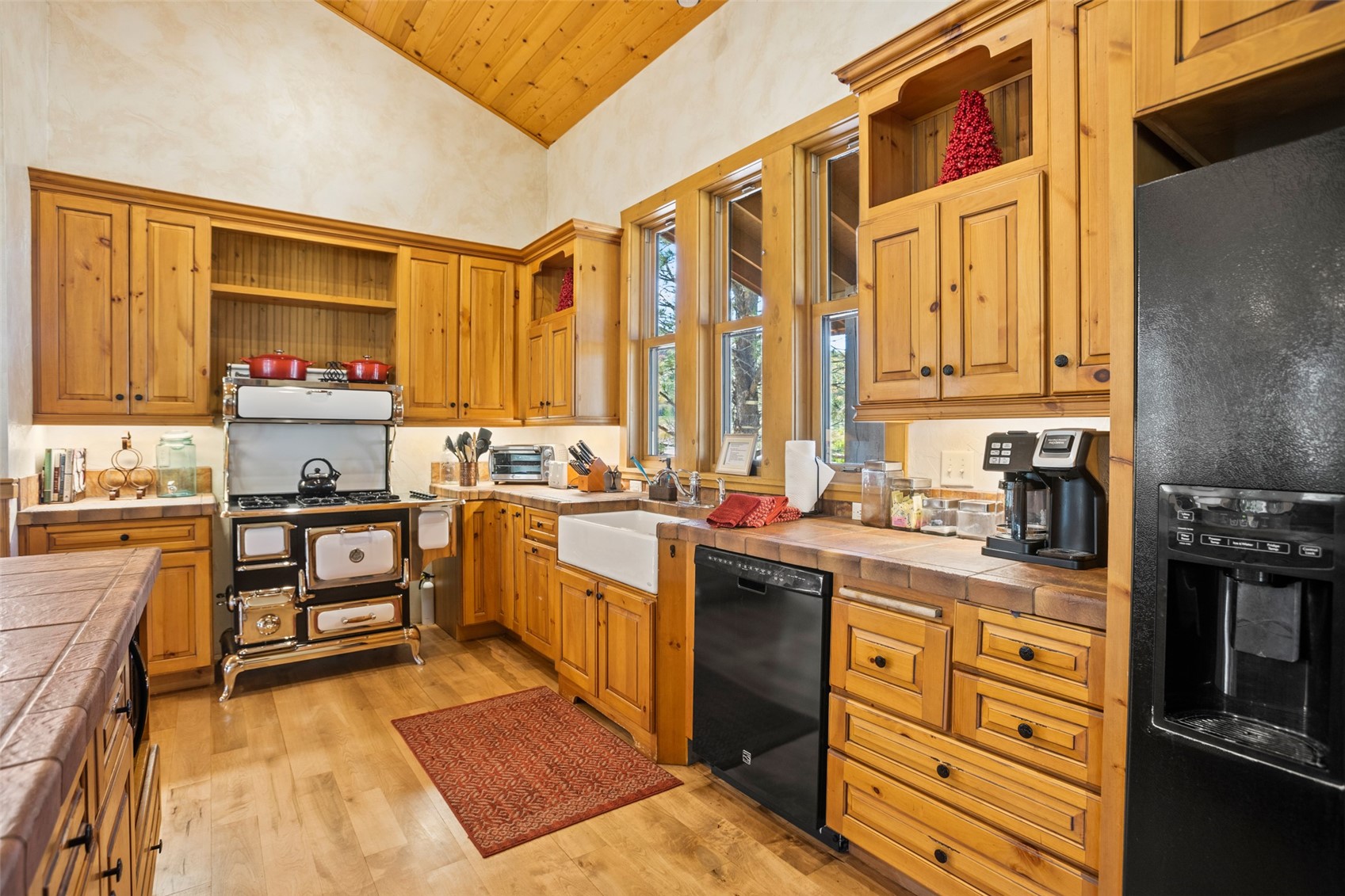 24675 Creek Ranch ROAD