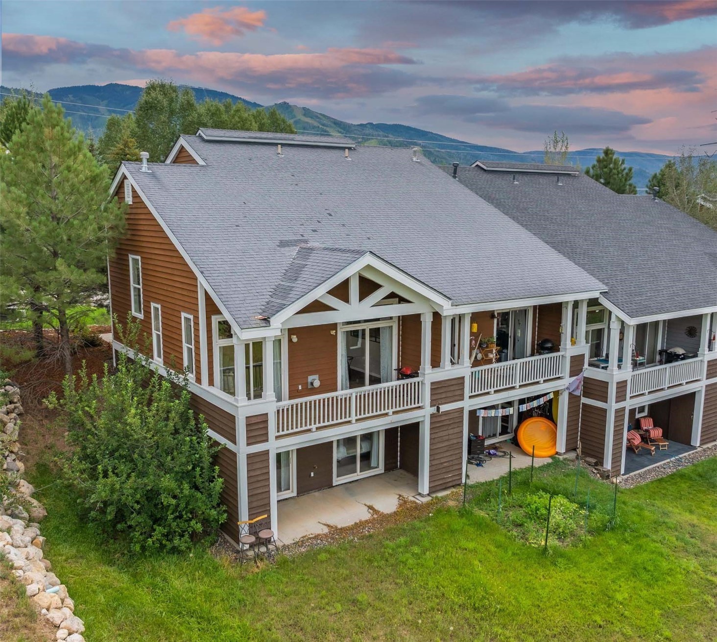 535 Mountain Vista CIRCLE 13