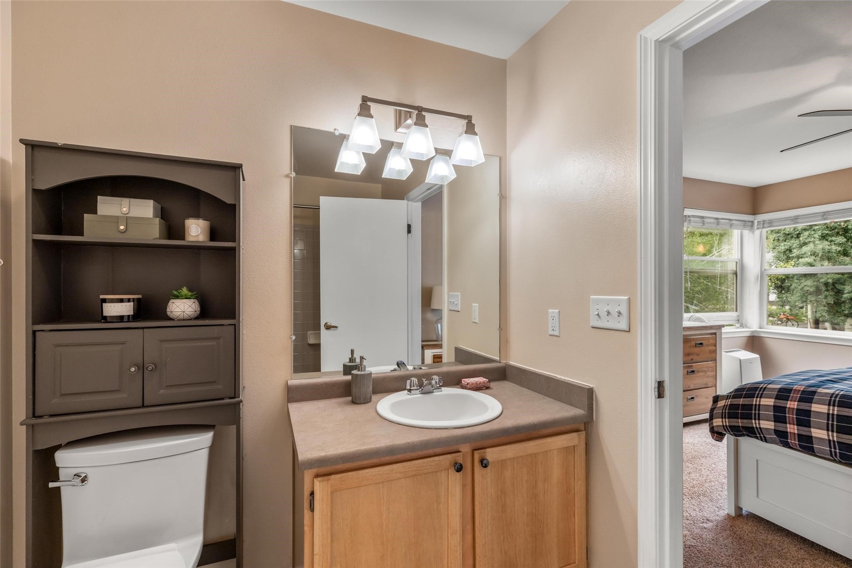 535 Mountain Vista CIRCLE 13