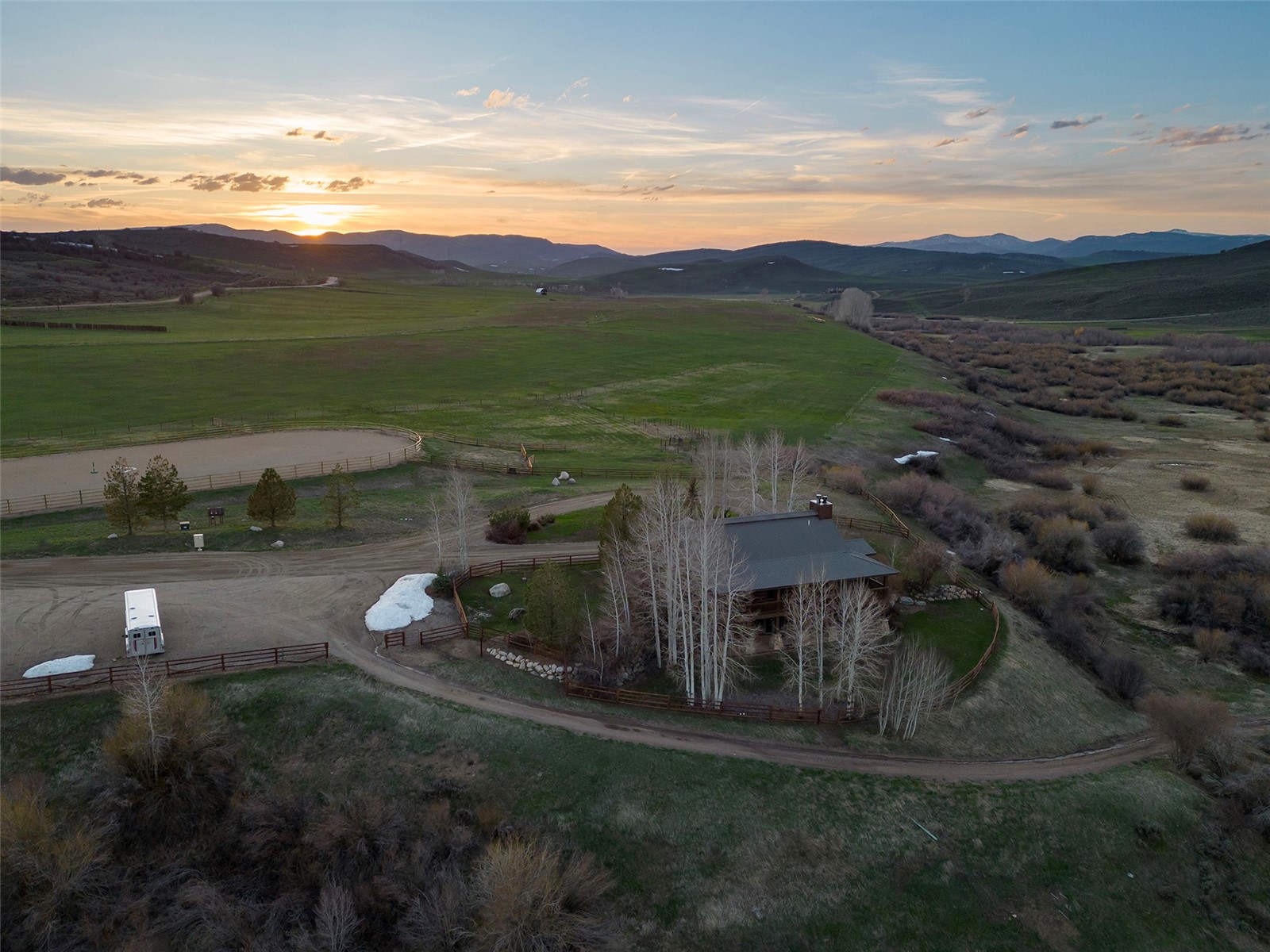 25210 Rainbow Ridge