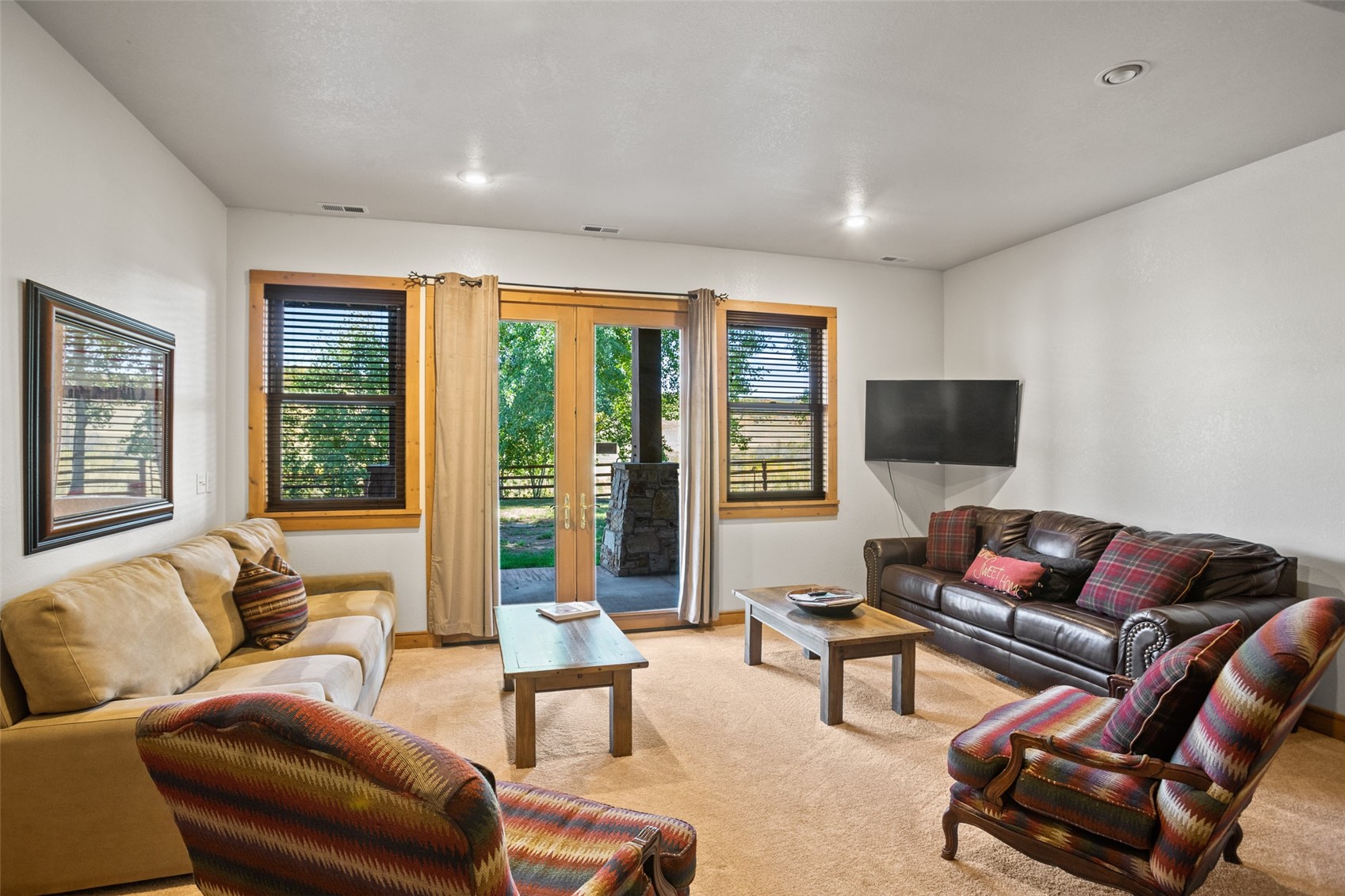 25210 Rainbow Ridge